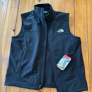 The North Face Black Lightweight Vest